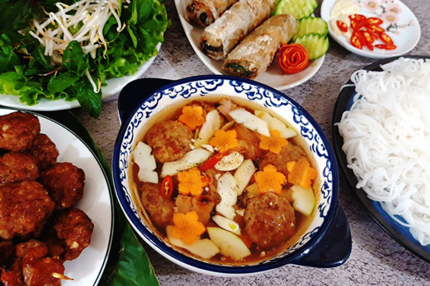 Bún chả Hà Nội